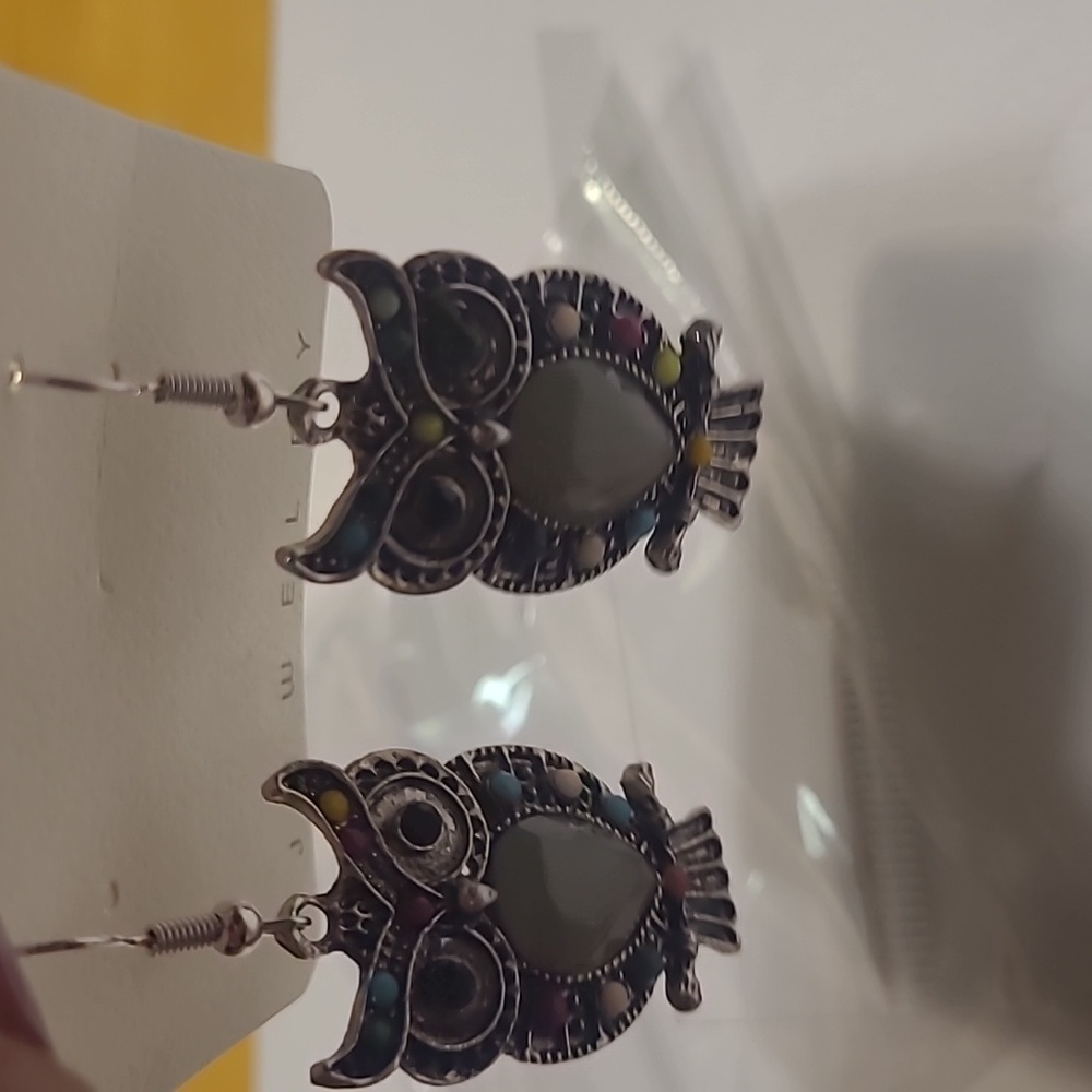 Elegant Silver and  Multicolor Dangle Owl Earrings - Picture 5 of 6
